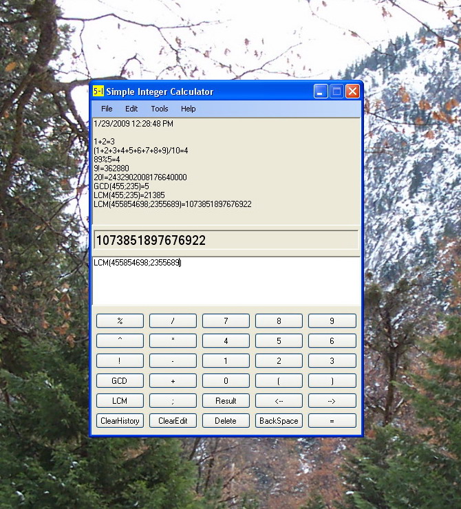 Simple Integer Calculator screenshot
